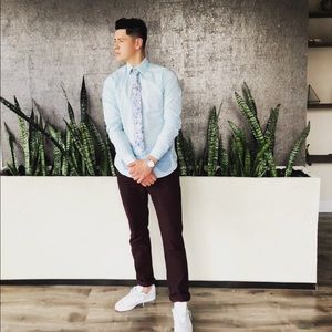 Meet your Posher, Damien